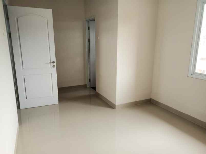 dijual rumah jalan raya percobaan cileunyi