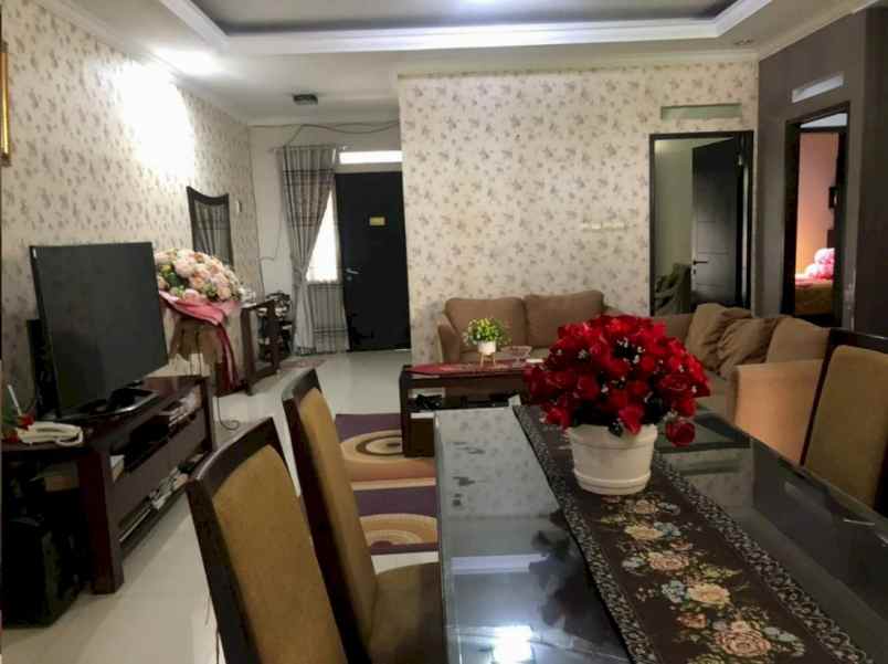 dijual rumah jalan soekarno hatta bandung