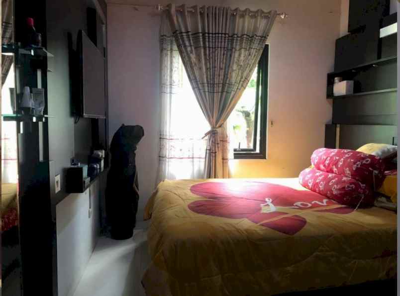 dijual rumah jalan soekarno hatta bandung