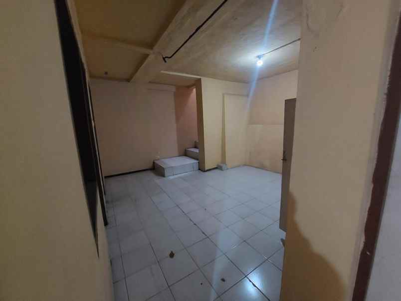 dijual rumah jalan tumenggung suryo