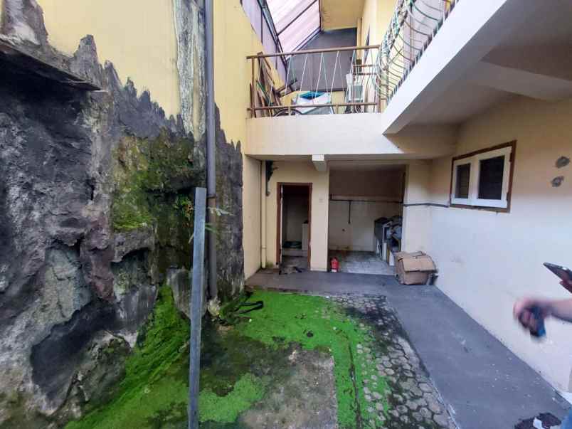 dijual rumah jalan tumenggung suryo