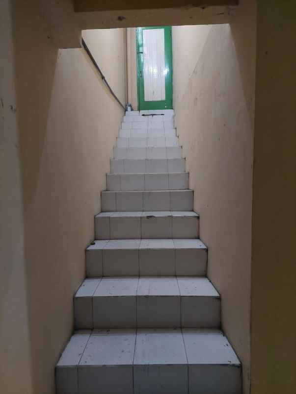 dijual rumah jalan tumenggung suryo