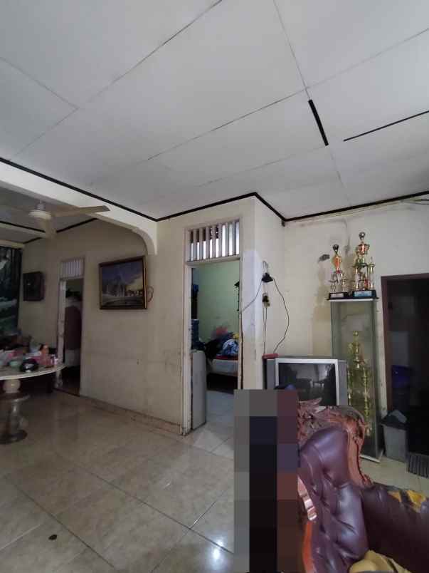 dijual rumah japos pondok aren