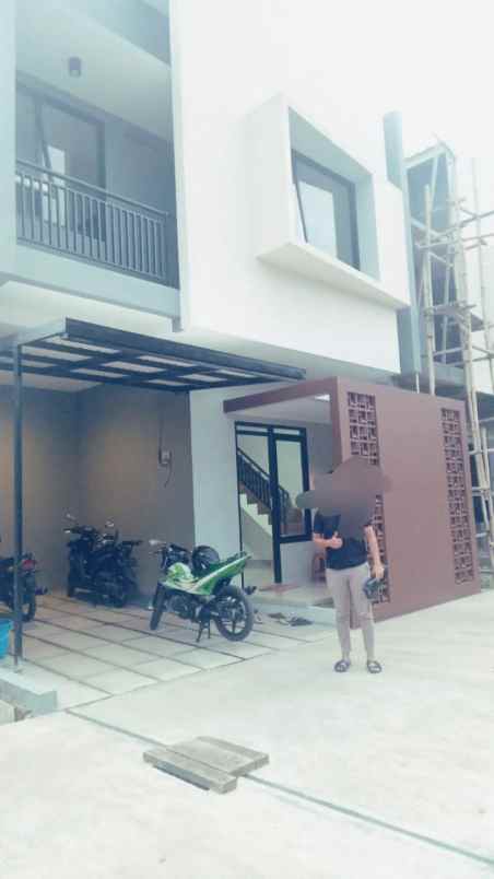 dijual rumah jatiasih