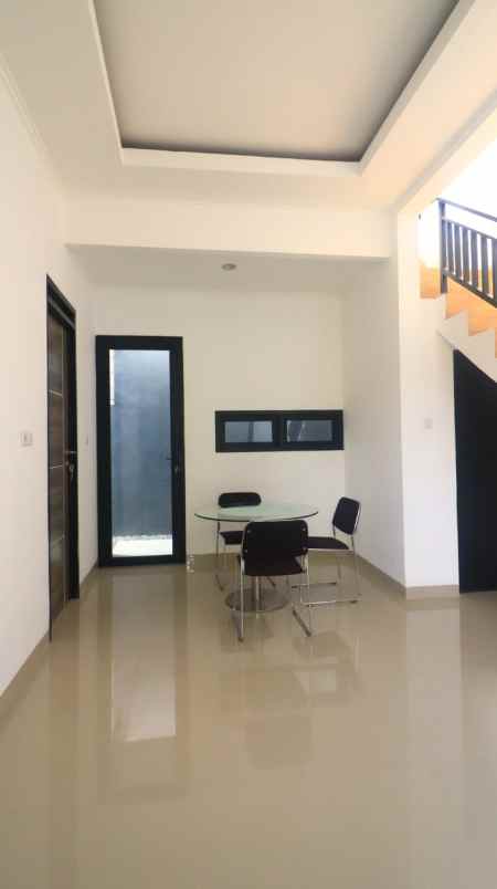 dijual rumah jatiasih bekasi