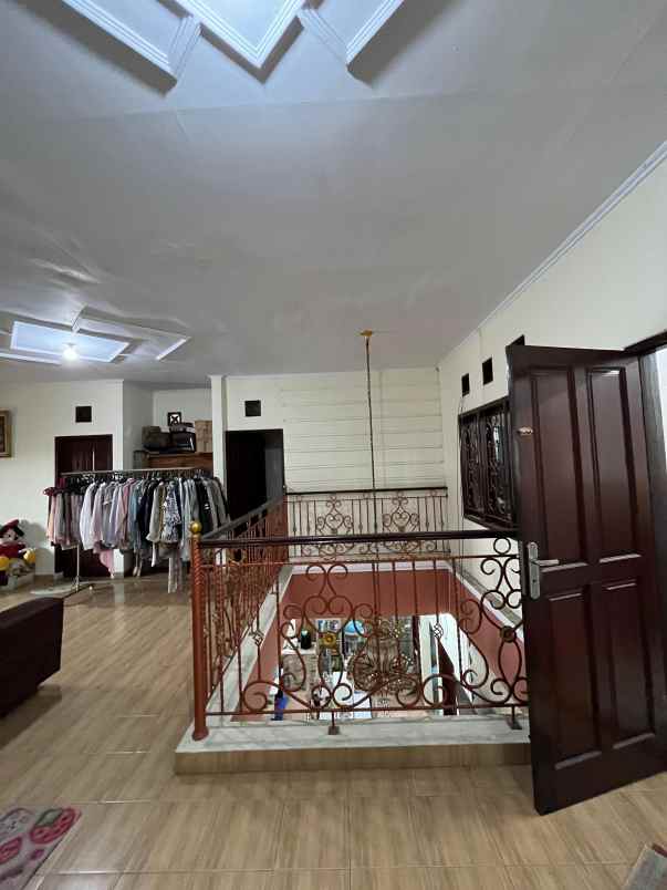dijual rumah jatibening estate