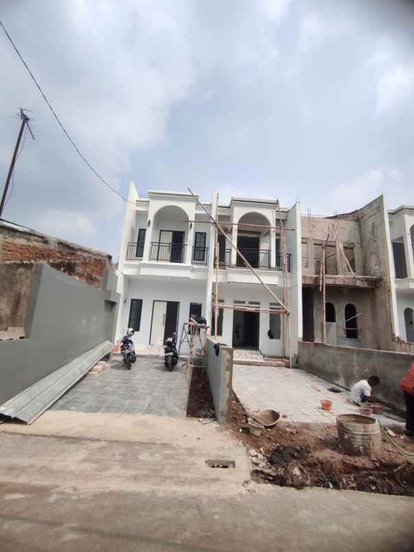 dijual rumah jaticempaka pondokgede bekasi