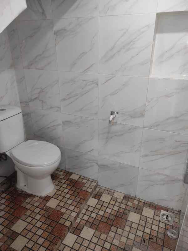 dijual rumah jaticempaka pondokgede bekasi