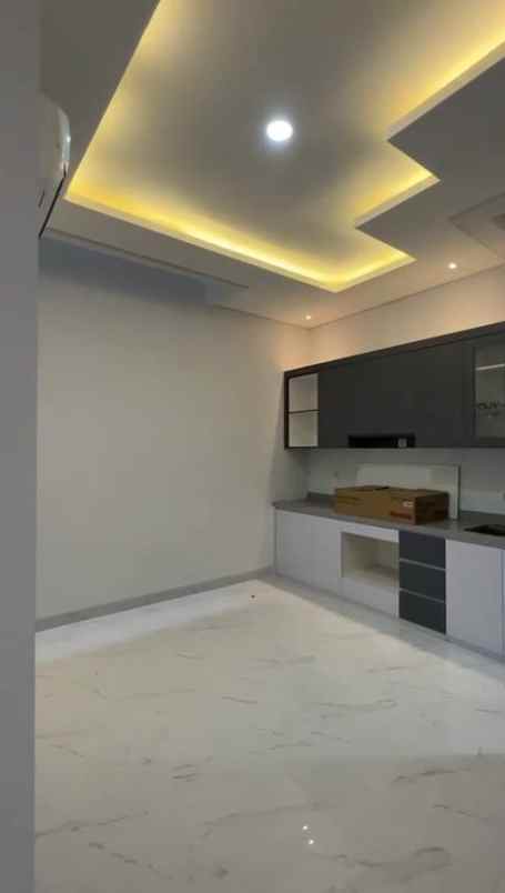 dijual rumah jatinegara kaum pulogadung