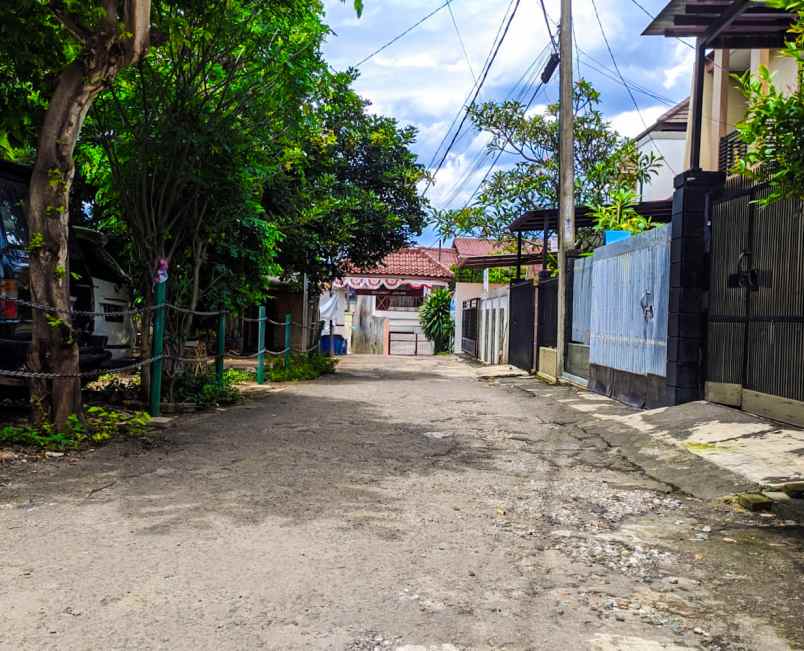 dijual rumah jatiwaringin bekasi