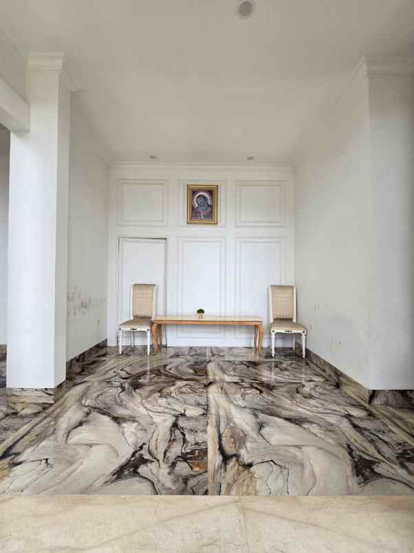 dijual rumah jatiwarna bekasi