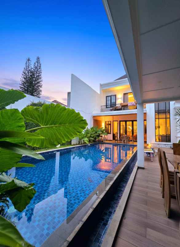 dijual rumah jatiwarna bekasi