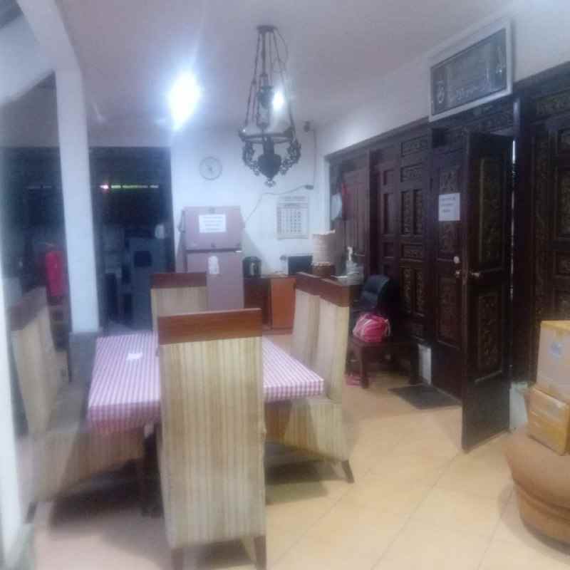 dijual rumah jemursari