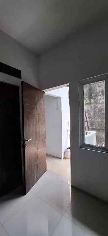 dijual rumah jl balai pustaka