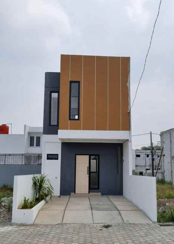 dijual rumah jl barin raya