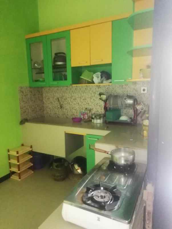 dijual rumah jl baturraden