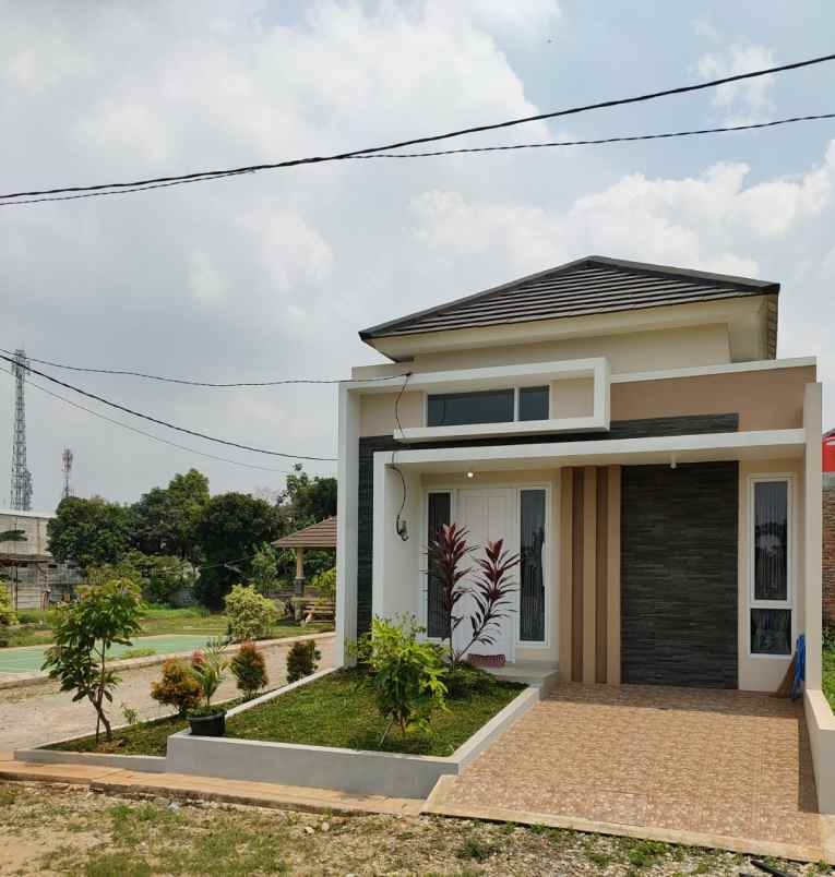 dijual rumah jl bawang rt 02 rw08 cimuning