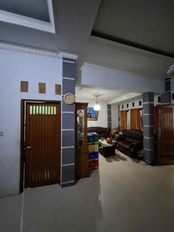 dijual rumah jl budi mulia 09 13 no 1