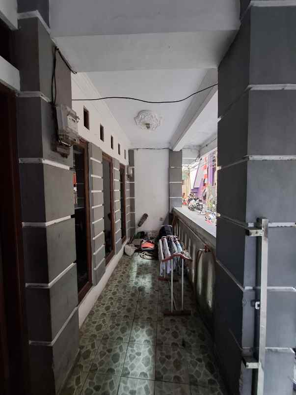 dijual rumah jl budi mulia 09 13 no 1