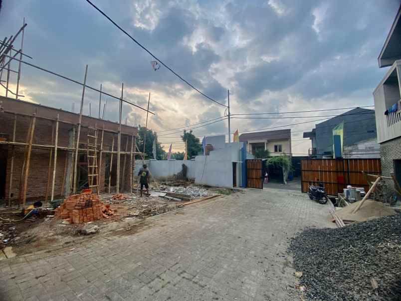 dijual rumah jl bulak wangi