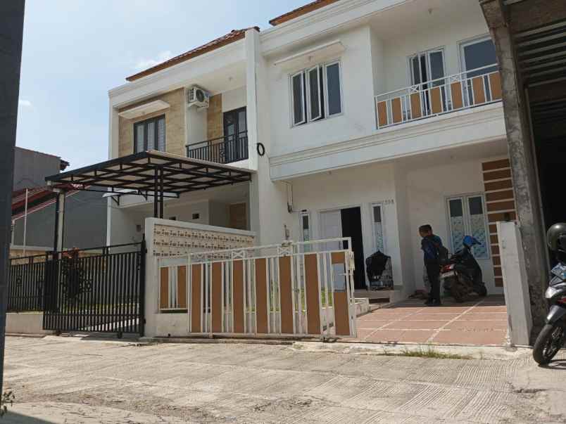dijual rumah jl cibodas kuningan