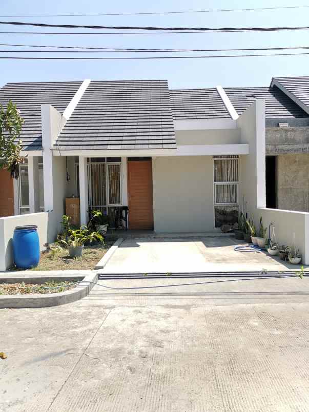 dijual rumah jl ciganitri bojongsoang