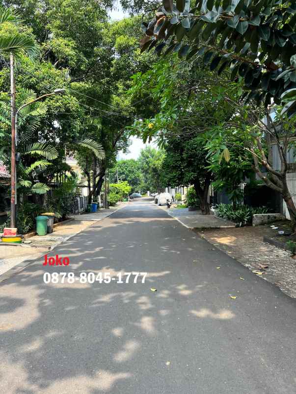 dijual rumah jl dempo