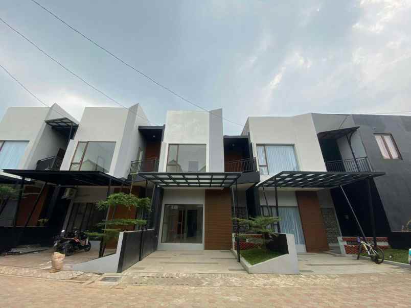 dijual rumah jl h jamat rais