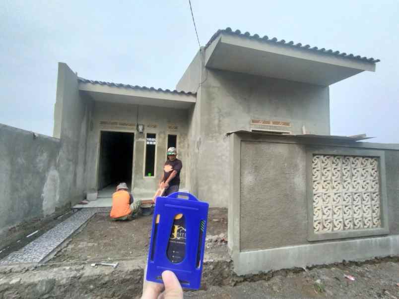 dijual rumah jl jatimekar desa