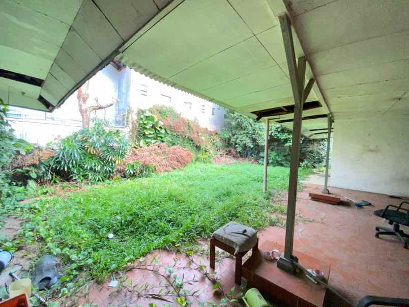 dijual rumah jl jatiwaringin raya