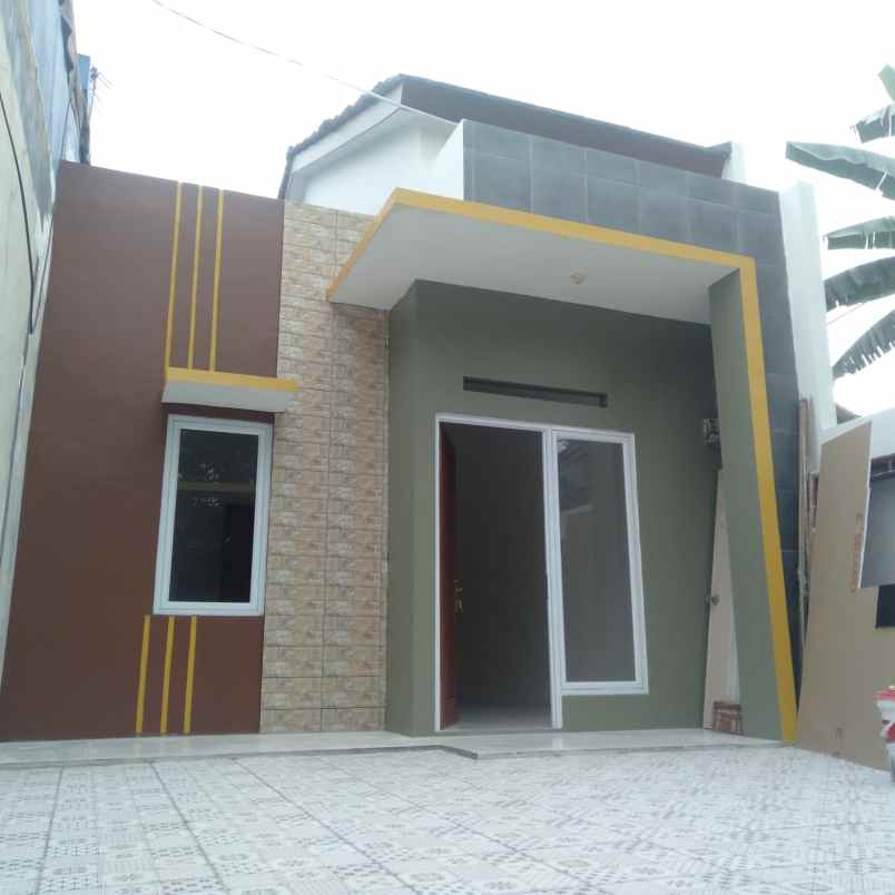 dijual rumah jl kh ahmad sya yani