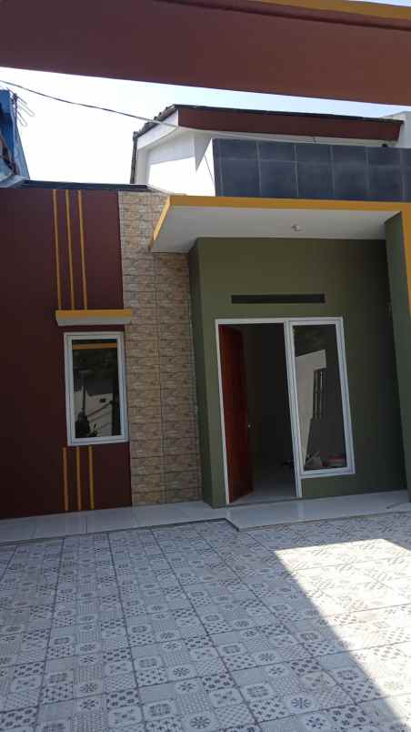 dijual rumah jl kh ahmad sya yani