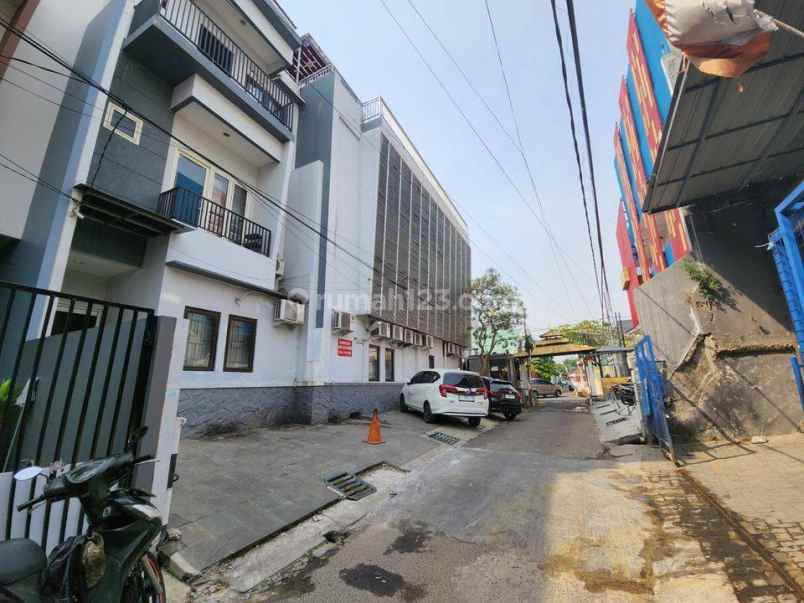 dijual rumah jl kosambi dalam no 60a rt