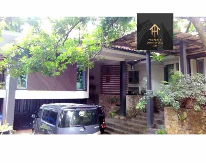 dijual rumah jl lebak bulus