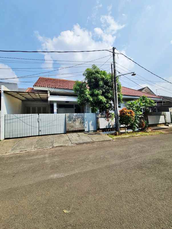 dijual rumah jl margasatwa cilandak