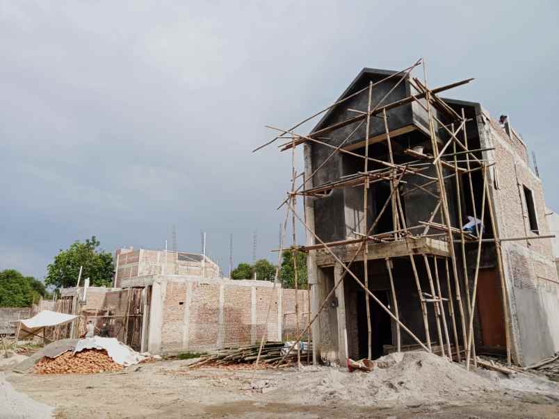 dijual rumah jl masjid buaran buaran