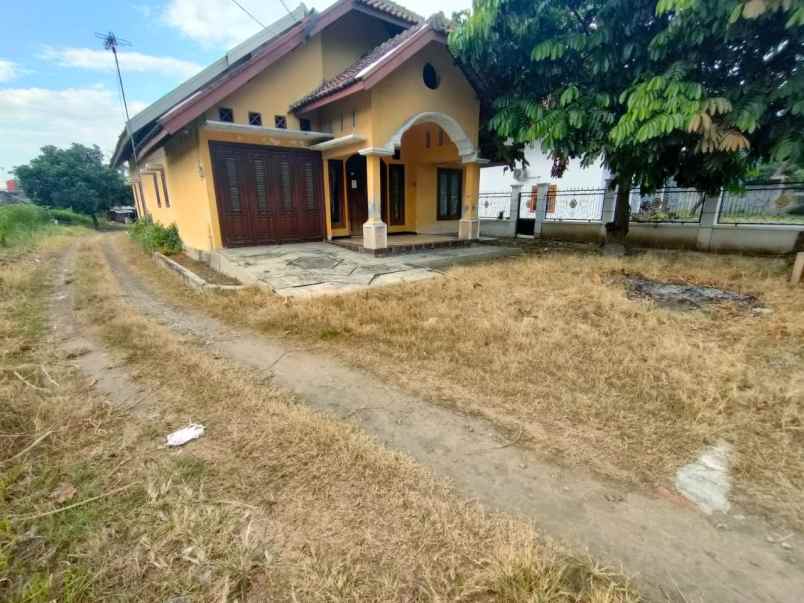 dijual rumah jl mojowarno dusun sumoyono