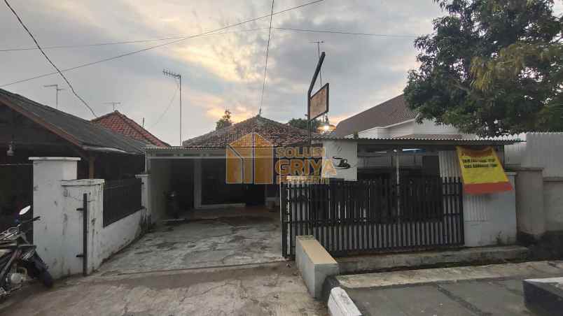 dijual rumah jl mt haryono indramayu