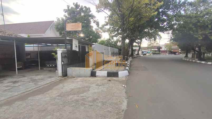 dijual rumah jl mt haryono indramayu