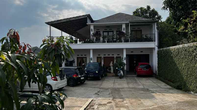 dijual rumah jl pamoyaman wetan no 15