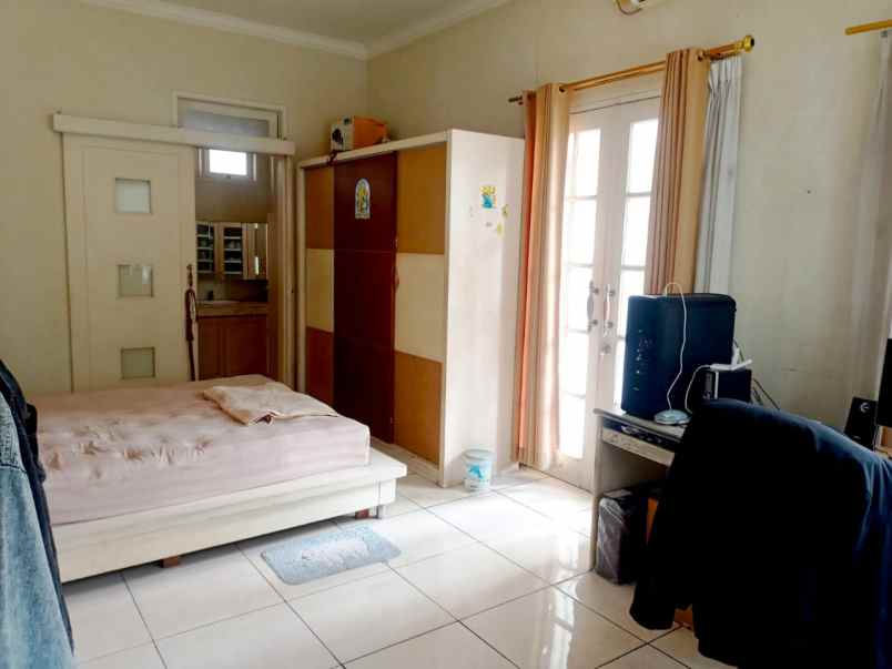 dijual rumah jl pasteur