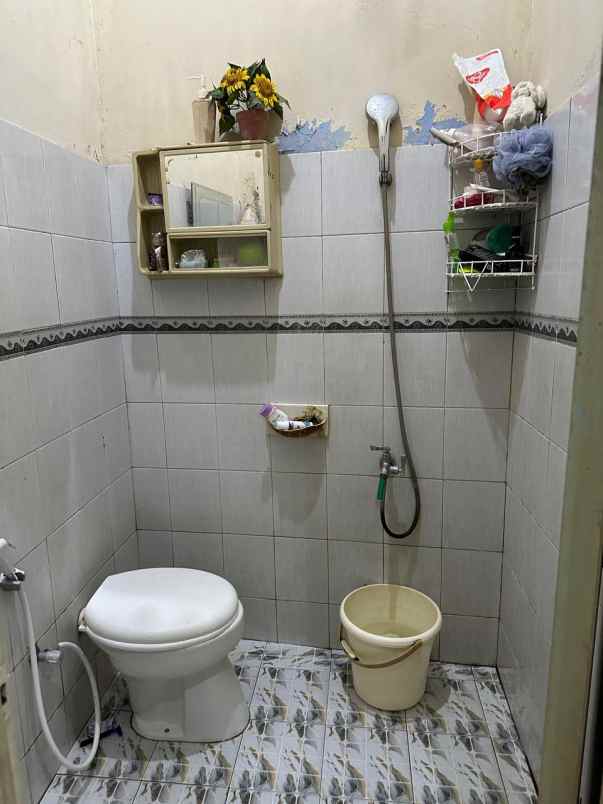 dijual rumah jl perum setu indah