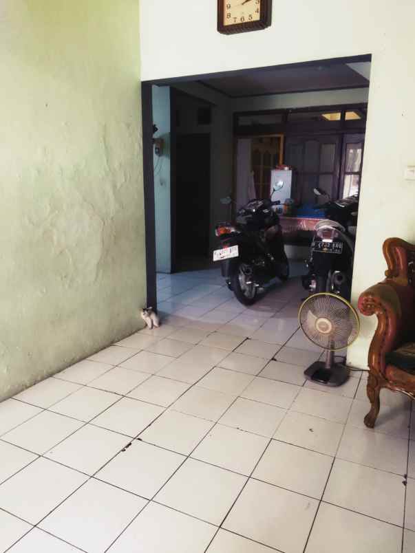 dijual rumah jl pondok kelapa duren