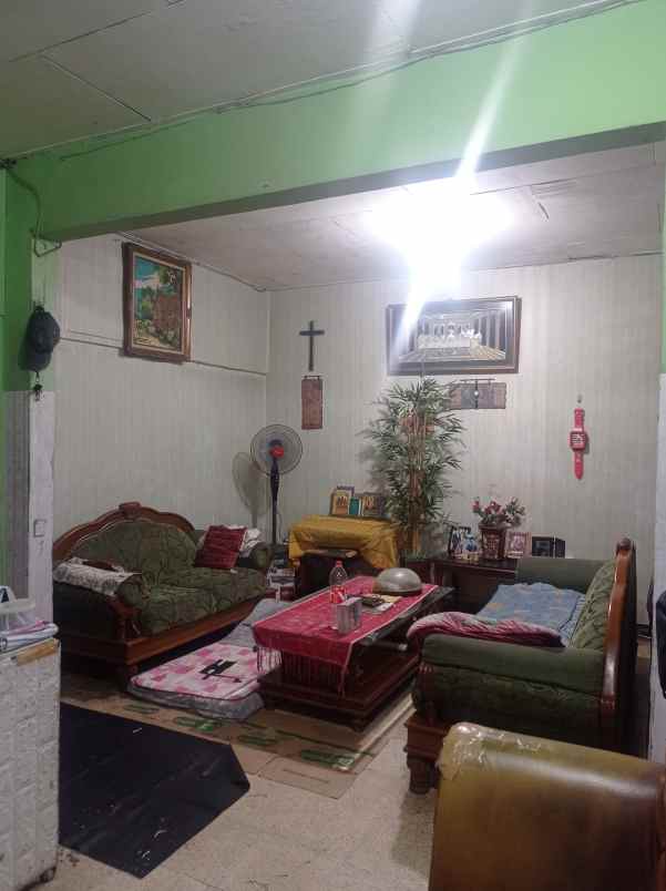 dijual rumah jl rawa selatan iv