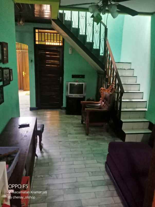 dijual rumah jl raya condet cililitan