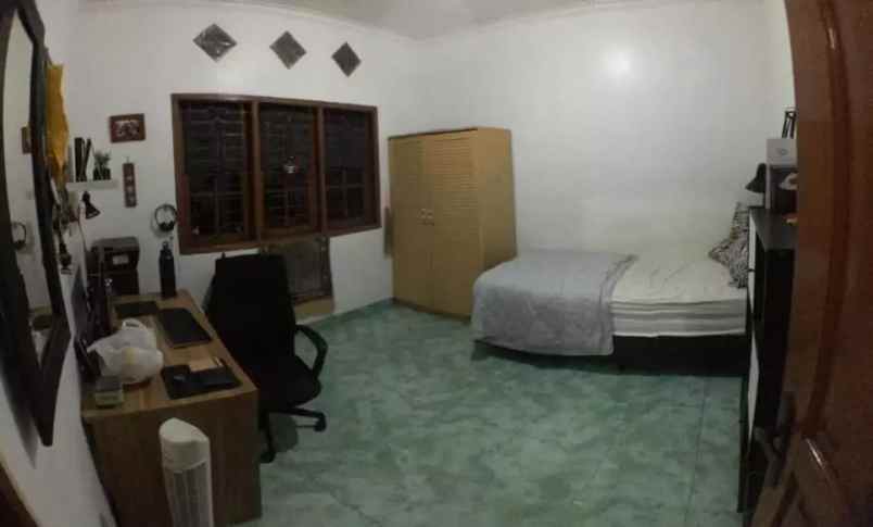 dijual rumah jl sarijadi kel sarijadi