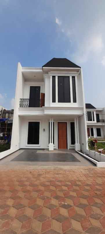 dijual rumah jl sawah lama ciputat