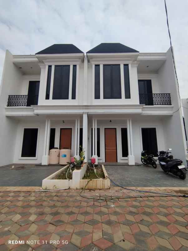 dijual rumah jl sawah lama ciputat