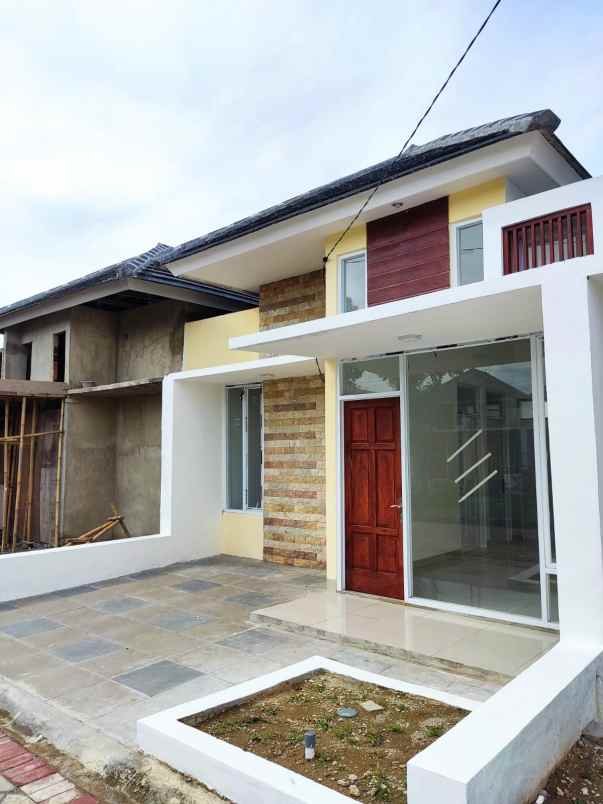 dijual rumah jl turi sriamur kec