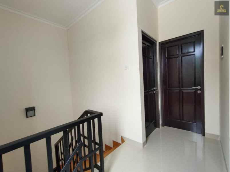 dijual rumah jln salak oamupang